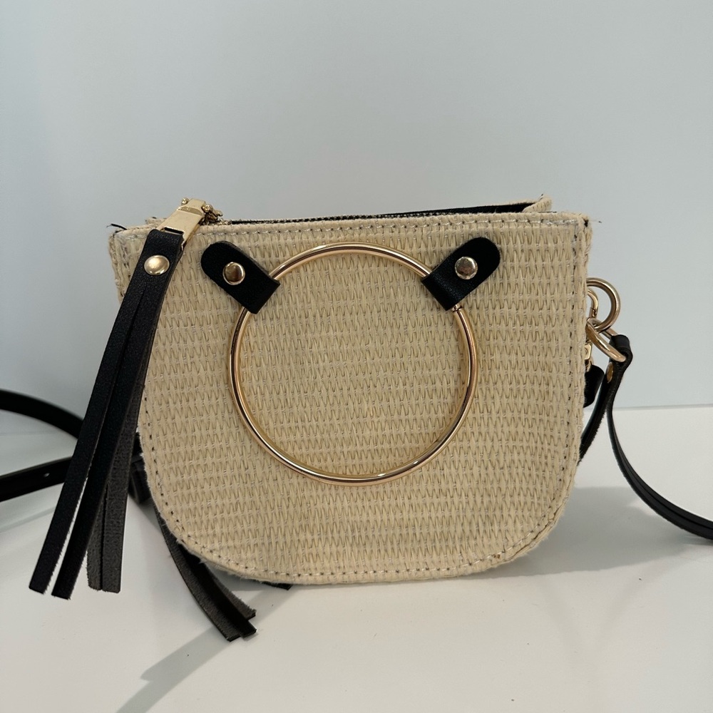 Woven Straw Crossbody